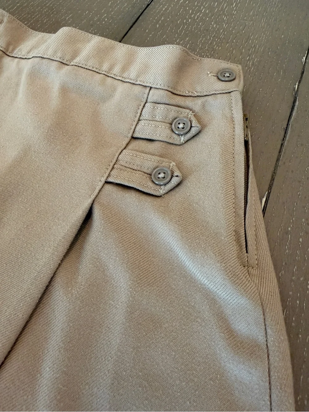 Lands End Girls’ School Uniform Solid A-Line Below the Knee Khaki Skirt • Size 8